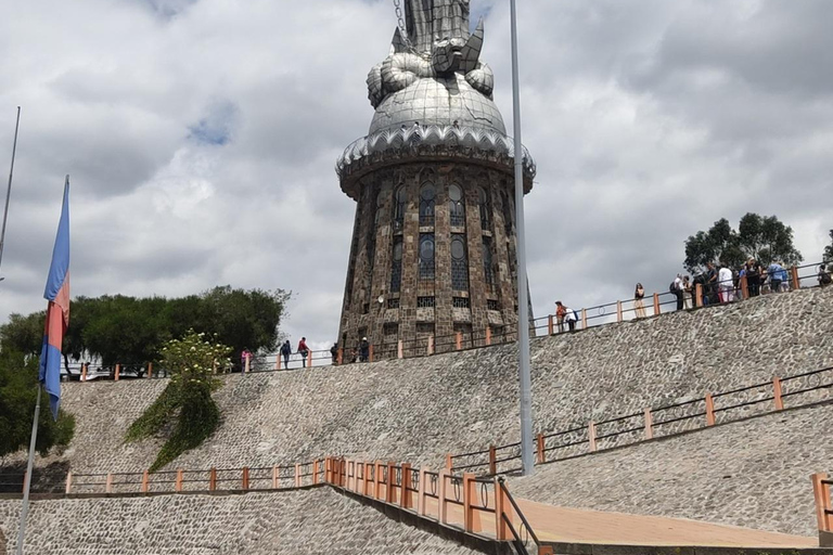 基多专属之旅：赤道纪念碑与殖民风情基多私人定制之旅：赤道纪念碑与殖民风情基多