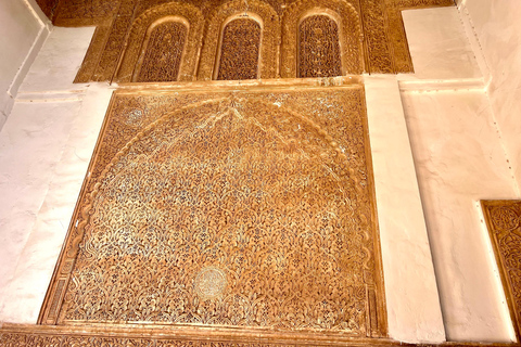 Marrakech Saadian Tombs Entry Ticket with Digital Guide App