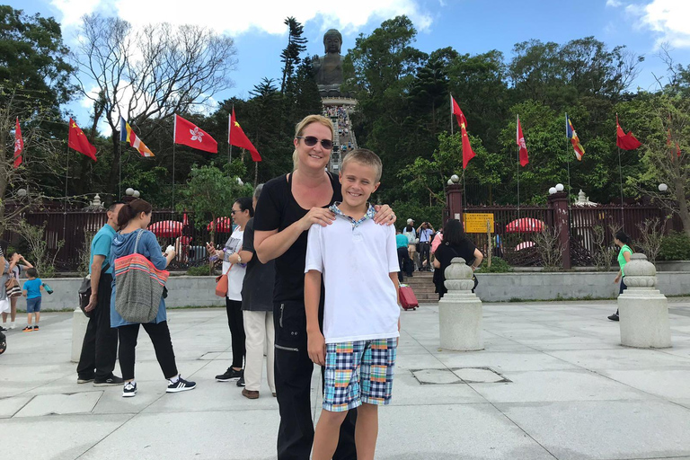 From Hong Kong: Lantau Island Private Car Tour w/ Cable Car Executive Car with Private Cabin