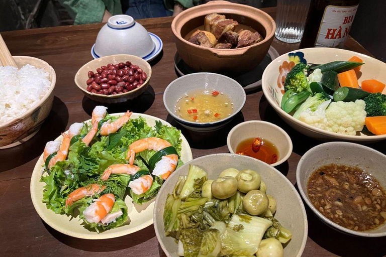 Hanoi: Vietnamese Meal at Tam Vị 1-Star Michelin Restaurant