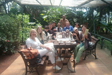 Nairobi: Tour della fabbrica e della fattoria del caffè con trasferimento