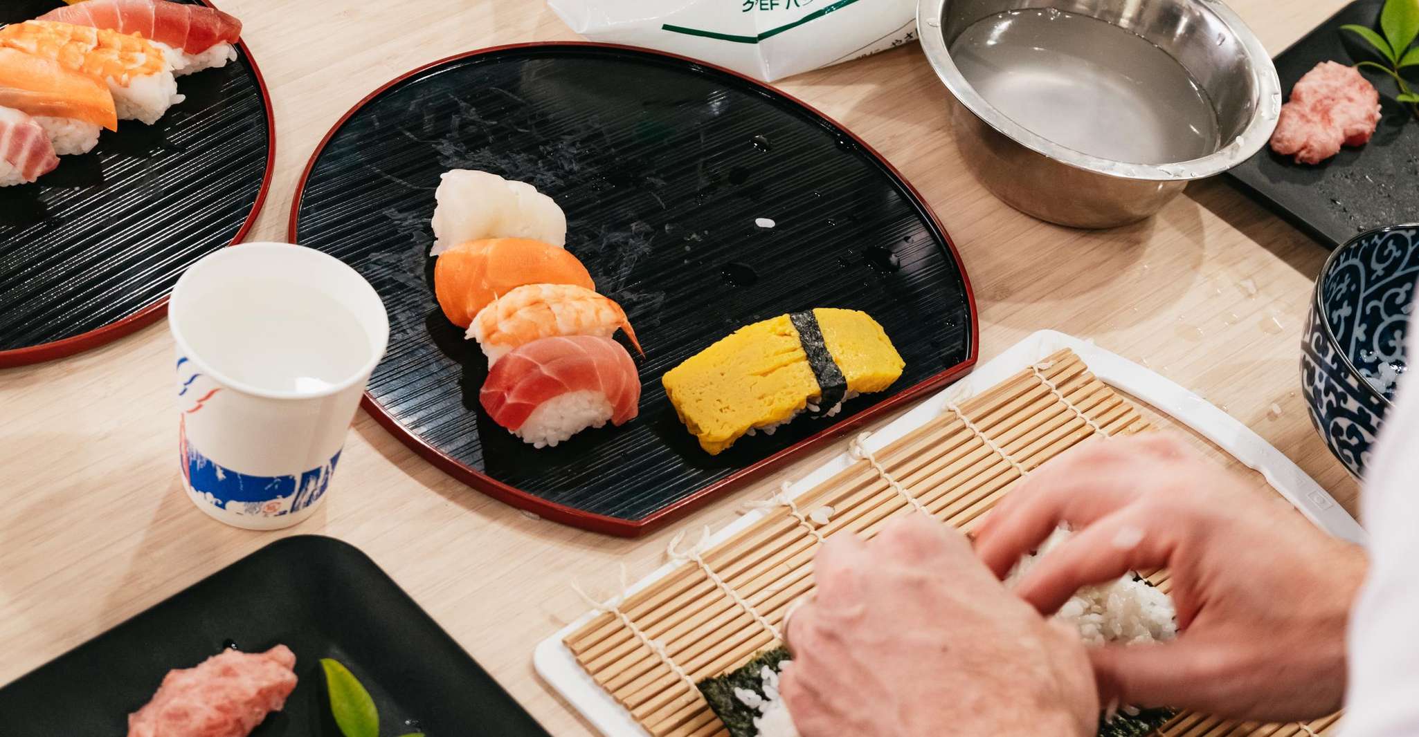 Tokyo: Tsukiji Fish Market Sushi Making Class with Pro Chef photo 8