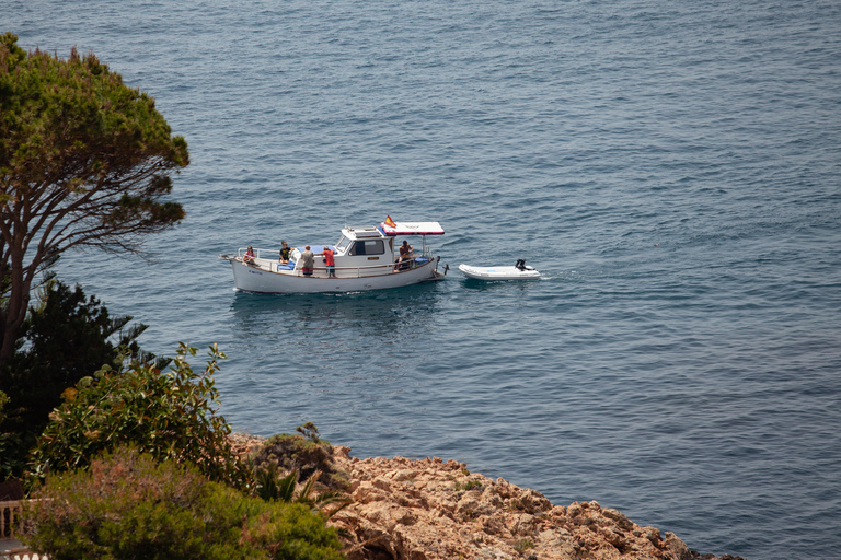 Granada - Calahonda: esperienza di escursione in barca sulla costa tropicaleMotril: Escursione in barca lungo la costa tropicale