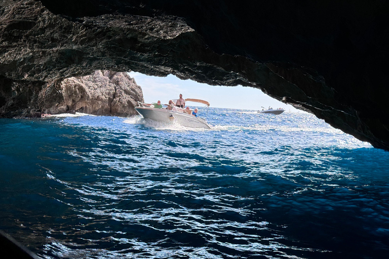 Risan: Grotta Azzurra, Nostra Signora delle Rocce, Isola di Mamula...