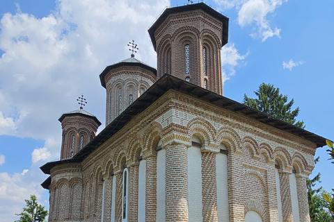 Bucharest: Salt Mine & Dracula's Tomb Trip-Tickets Included Minibus Group Tour max. 19 Persons Entrance Tickets Included