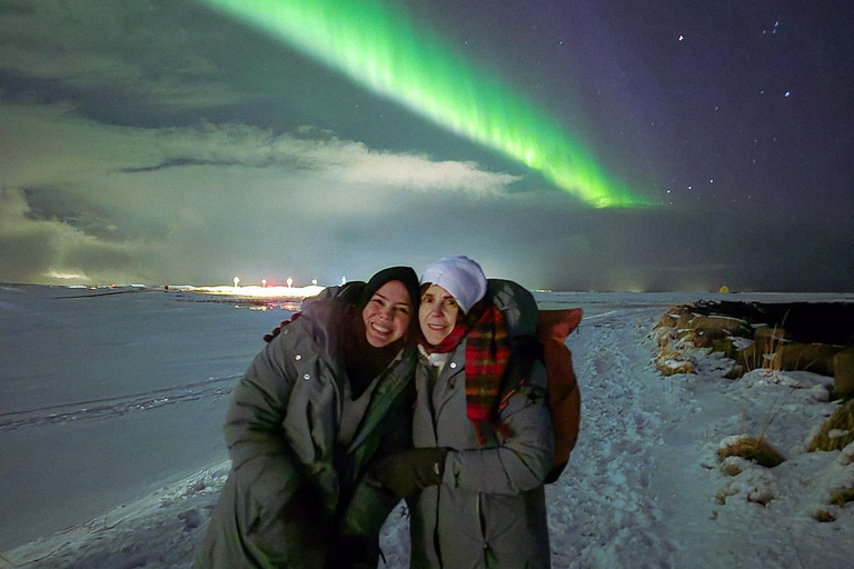 Reykjavik: Small-Group Northern Lights Tour with Pickup
