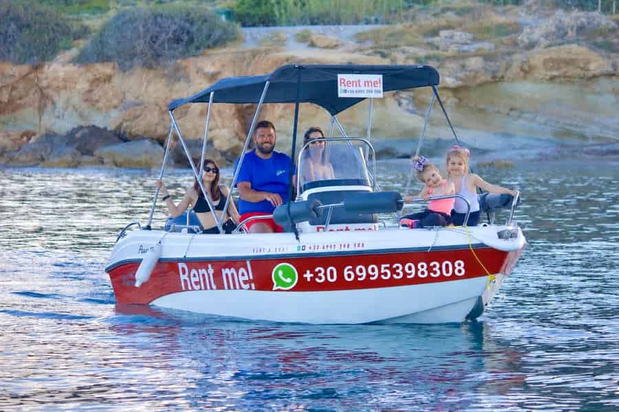 Limenas Chersonisou: Bootsverleih – kein Führerausweis erforderlich. Foto: GetYourGuide Limenas Chersonisou: Bootsverleih – kein Führerausweis erforderlich. Foto: GetYourGuide