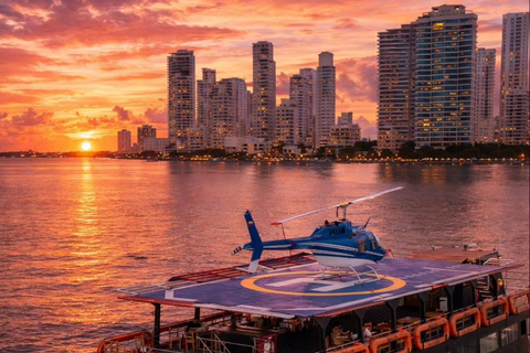 Private Tuk-Tuk City Tour + Shared Cartagena Bay Sunset Cartagena: Private Guided City Tour by Tuk-Tuk