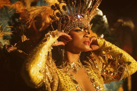 Londyn: Raj pod gwiazdami, Club Tropicana Experience