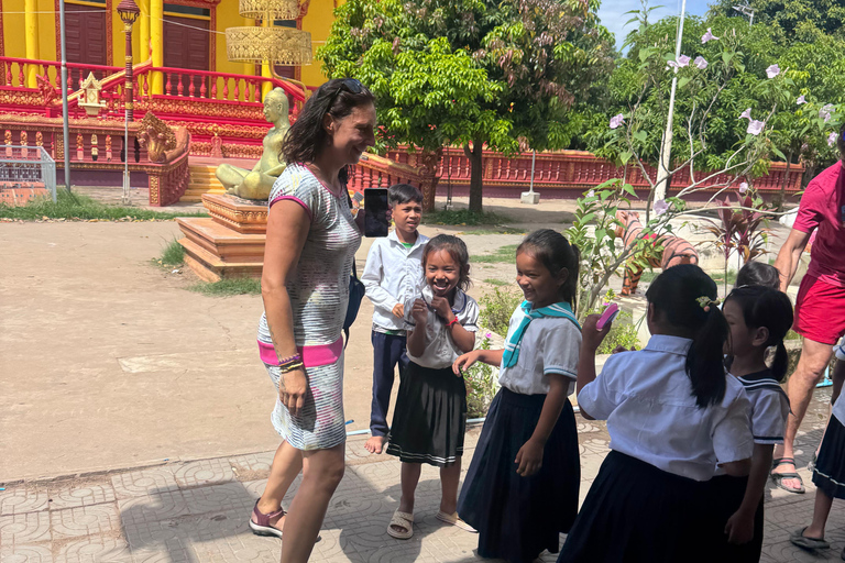 Phnom Penh: Silk Island School Visit with Activities