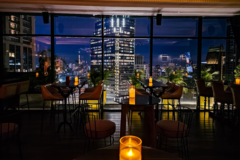 Bangkok: Mojjo Rooftop Lounge &amp; Bar - pakiet z jedzeniem i napojamiMojjo 3 dania z koktajlem Free Flow Mocktail