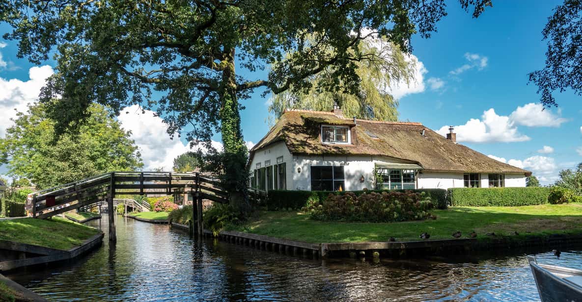 Afbeelding 9 van Amsterdam: dagtrip naar Giethoorn, rondvaart en wandeltour