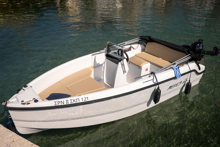 Chania City: No-License, Self-Drive Premium Boat Rental