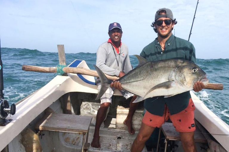 From Mirissa: All-Inclusive Deep Sea Fishing Boat Tour