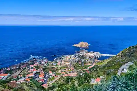 MADEIRA TOUR - PORTO MONIZ WEST TOUR PISCINAS INCREIBLES