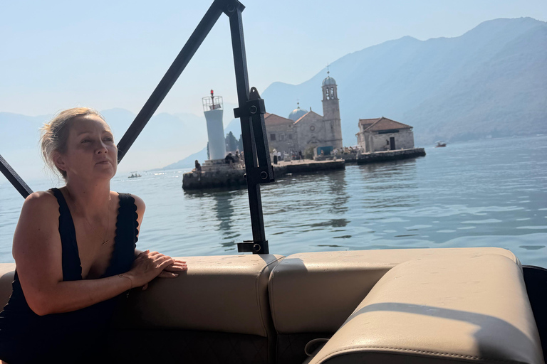 Kotor: Luxury Catamaran Cruise - Swimming with SEA BOB+drink