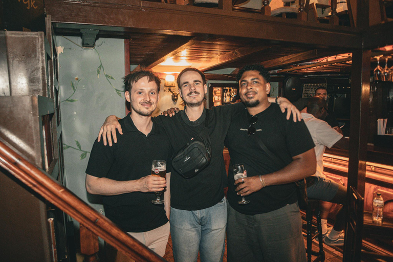 Tirana: Pub Crawl with 1 hour of Unlimited Drinks