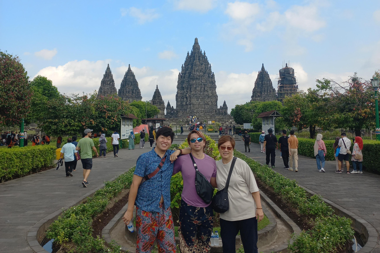 Borobudur Prambanan Tempel hele dagBorobudur - Prambanan Tempel Tour