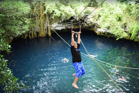 La première aventure de Cancun avec VTT, tyrolienne et cénote !