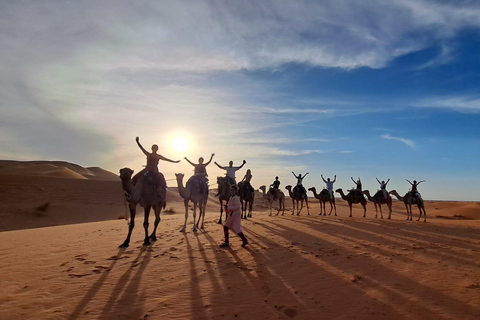 Marrakesh: Sahara Desert Tour From Marrakech 3D2N & Glamping Private Luxury Tour