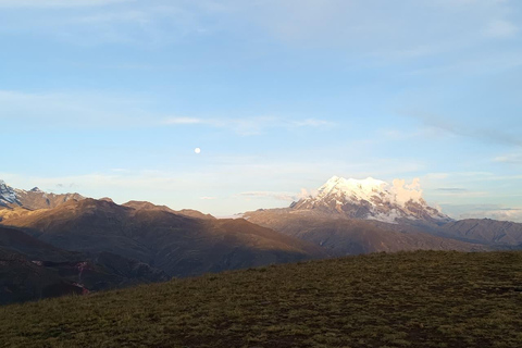 Exploring the Alaxpacha Viewpoint and the Valley of Souls