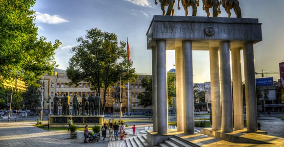 Ab Tirana: Private Tagestour nach Skopje
