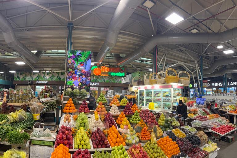 Baku Food Tour: 10+ Tastings, Tea Set & Local Spices Small group (max 10 people)