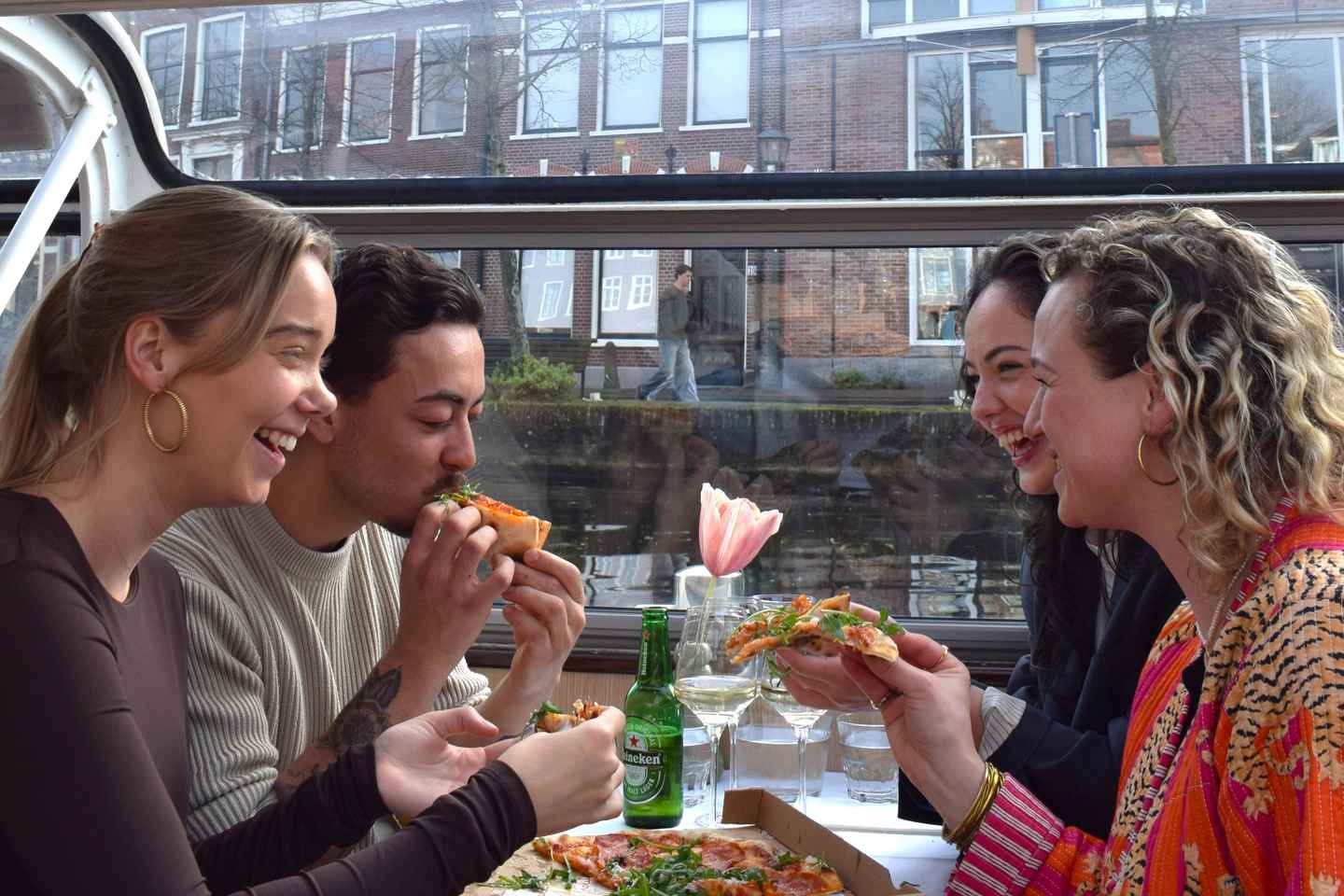 Haarlem: Evening Pizza Cruise with Fresh Nolita Pizza - Haarlem: Evening Pizza Cruise with Fresh Nolita Pizza