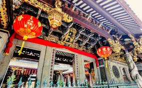 Singapore: Chinatown Historic Walking Tour with Lunch