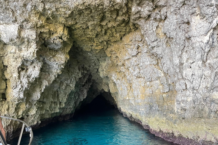 Malta/Gozo:Comino,Crystal/BlueLagoon&amp;Caves Passeio de barco particular