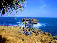 Increíblemente Jombblang Cave y Gandola Timang Beach - Housity