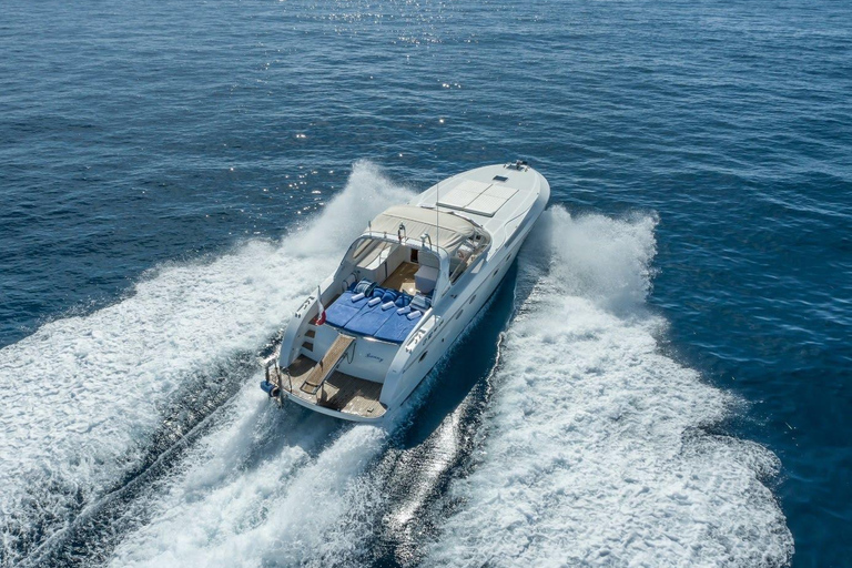 Cannes : Luxury Boat trip , swimming, snorkling, suntanning Cannes : luxury Boat trip blu waters, swimming, snorkling