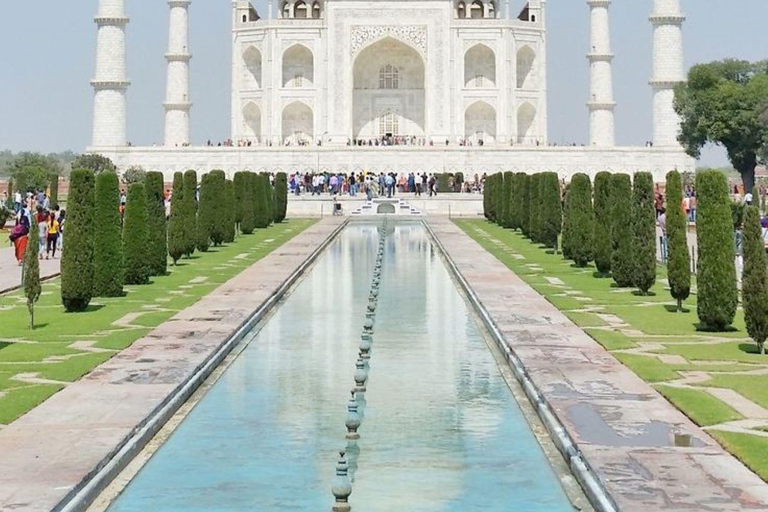 Heldag i Agra: Agra och Taj mahal med guide privat biltur.