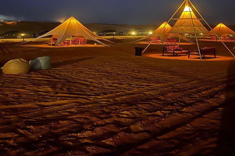 Riyadh: Desert Camp with Camel Ride, Dinner, and DJ