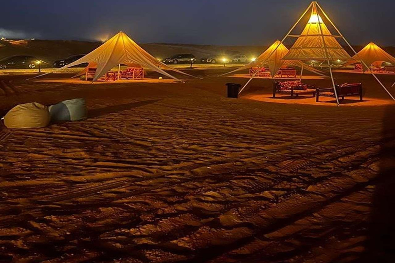 Riyadh: Desert Camp with Camel Ride, Dinner, and DJ