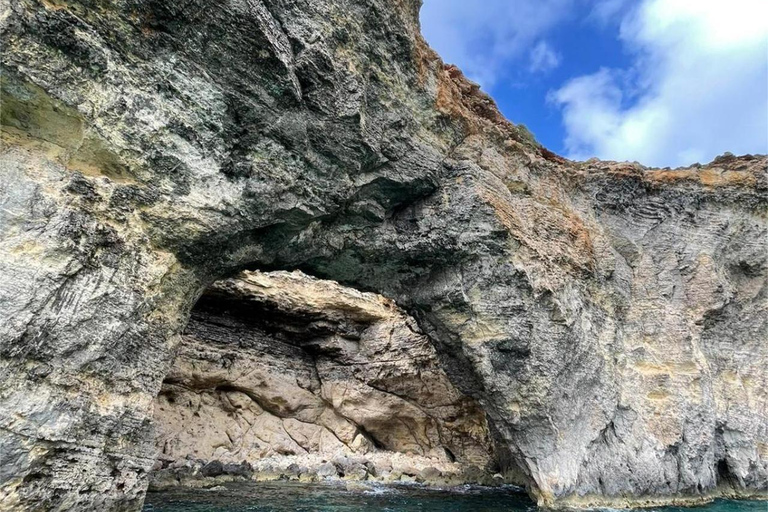 Malta: Comino, Blue Lagoon, and Caves, 3.5 hours Boat Tour