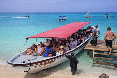 Cholón: Reggaeton & Hip Hop Party Boat Tour + Lunch 18+