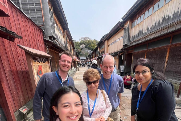 Kanazawa:Gold Leaf Experience, Geisha District & Matcha Tour