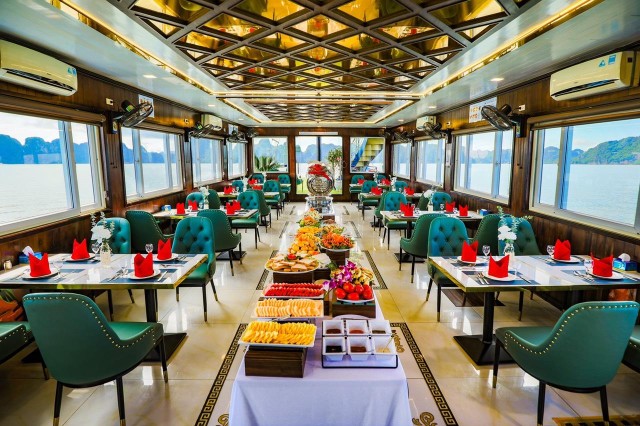 Halong Bay Luxury Day Tour Buffet Lunch,Small Group, Kayak