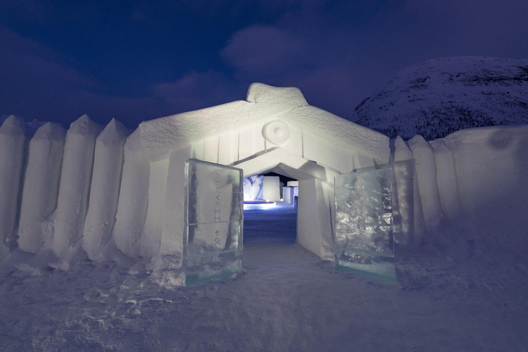 From Tromsø: Ice Domes Snow Park and Wilderness Experience Snow Park and Wilderness Experience: Morning Tour