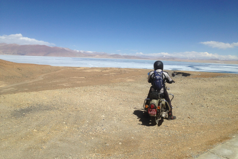 Kathmandu: Self Ride Motorbike Day Adventure in Valley Ridge Kulekhani Reservoir and Chitlang Farm Ride