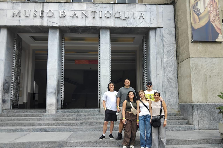 麦德林： VIP私人之旅，博特罗的完整历史，美术馆，博物馆麦德林：VIP私人之旅，博特罗的完整历史，美术馆，博物馆