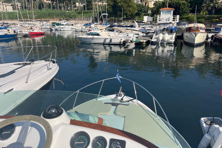 Riviera Francesa: Passeio de barco em um luxuoso iate clássico Riva