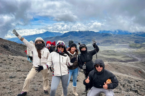 Cotopaxi: All-Inclusive Sightseeing Tour with Visit to Limpiopungo Lagoon Cotopaxi: All-Inclusive Sightseeing Tour with a Visit to Laguna de Limpiopungo