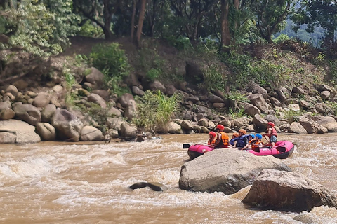 Chiang Mai: Jungle Zipline and White Water Rafting Tour