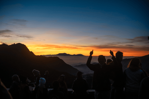 Vanuit Yogyakarta of Bali: Bromo Tumpaksewu Gedeelde RondleidingVanuit Yogyakarta: Bromo Tumpaksewu Tour met gedeelde rondleiding