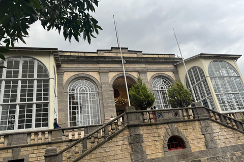 Addis Abeba DayTours z odbiorem i transportem powrotnym do hotelu/lotniska