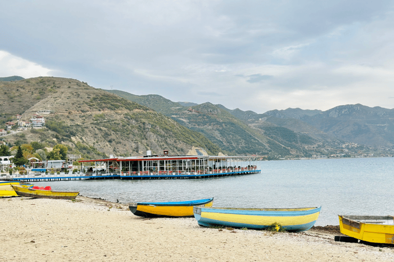 De Tirana / Durresi : Lin, Lac Ohrid, Pogradeci, Korca