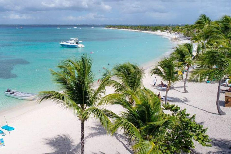 Punta Cana : Excursion d&#039;une journée sur l&#039;île de Catalina avec plongée en apnée