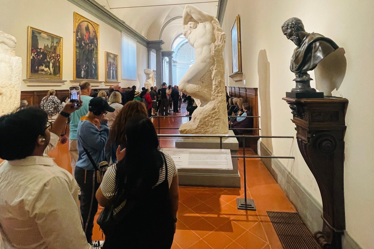 Firenze: Biglietti per l&#039;ingresso alla Galleria dell&#039;Accademia e tour guidato